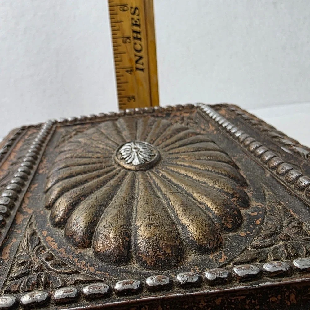 Syroco Vintage Ornate Bronze Silver Jewelry Box with Removable Wood Tray 12in
